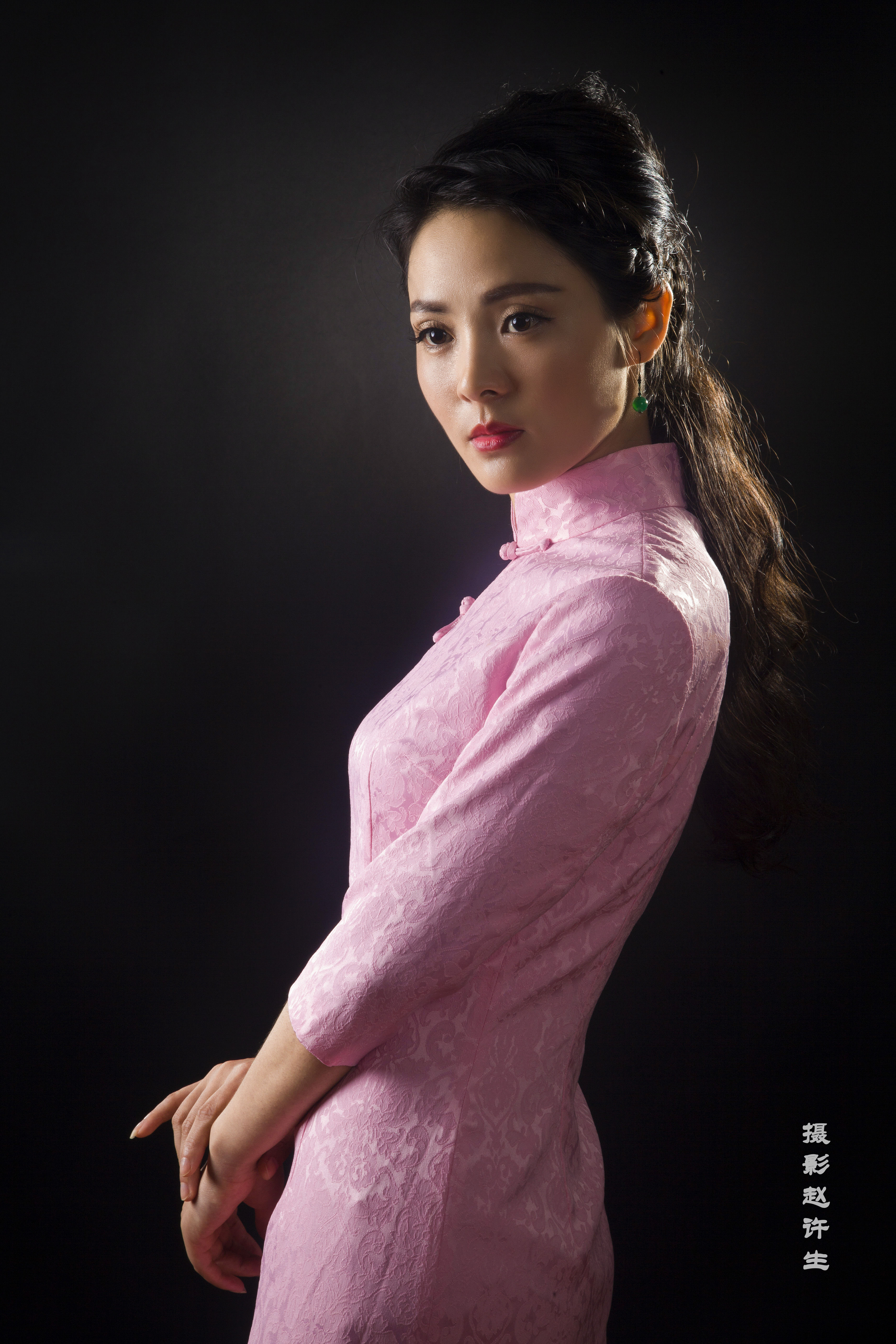 每个女人都有一个旗袍梦，穿上旗袍气质非凡