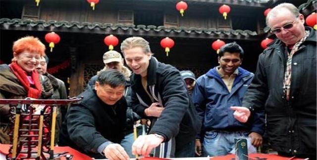 为何越来越多老外不愿在中国？只因这一点，外媒：根本生活不下去