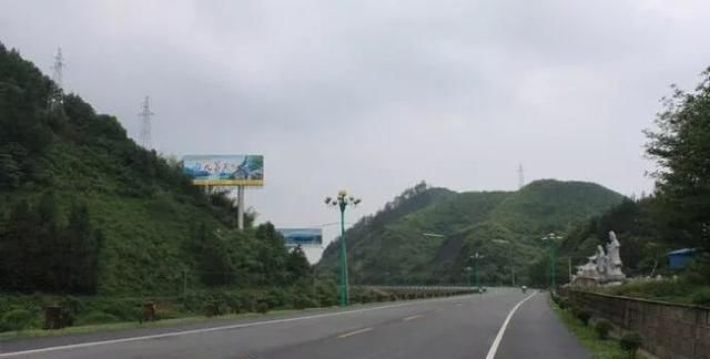  [高速]同样400公里路程，是走国道划算，还是走高速划算？车主快