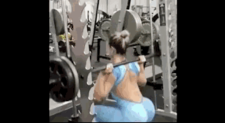 这个世界上最可怕的是：别人都拥有了柯基臀，而你只有柯基腿！