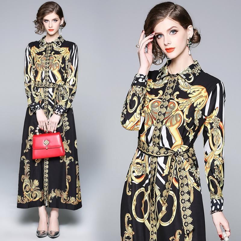 50岁小姨打扮起来真漂亮，如此优雅的秋裙，看上去年轻不少