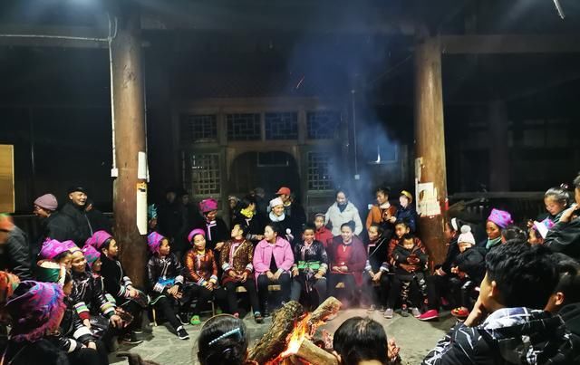 『城市里』城市条件优越,为何很多农村老人宁可待在乡下也不愿去城里生活?