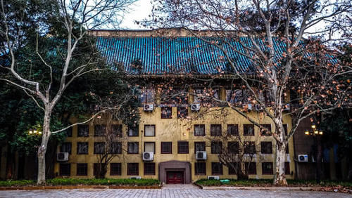 我国“最像”俄罗斯的地方,建筑和招牌都是俄文,网友:都是中国