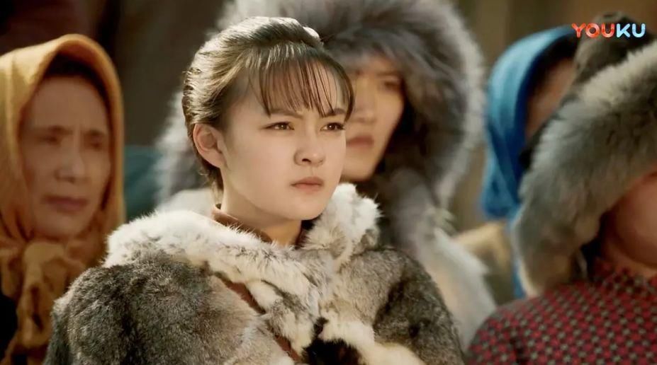 一周造型红黑榜:女明星剃个寸头?可行么