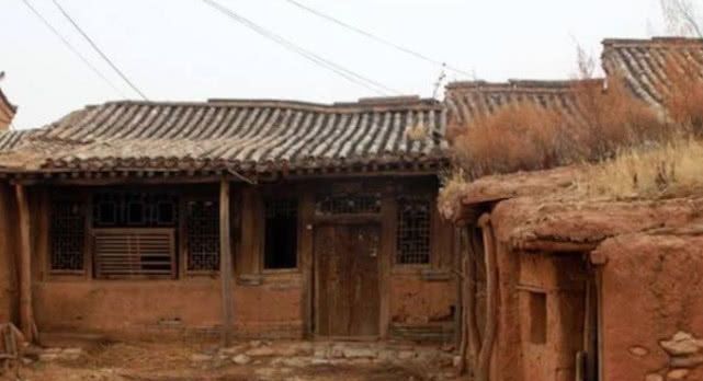 农村的老房子，为什么有人住能百年不倒，而无人住几年就塌了