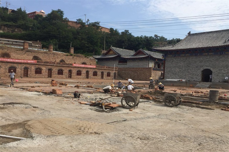 陈炉古镇景区民俗文化广场建设项目正在进行扫尾工作