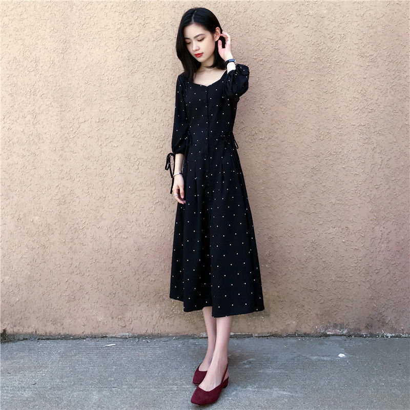 身高1米55的我，穿时尚套装+修身连衣裙，洋气又显高