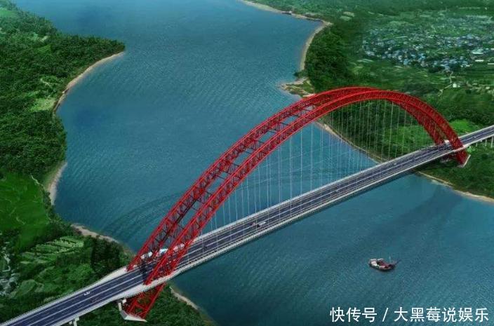 广西预计投资320亿修建一条新高铁，全长大约235公里，此县最受益