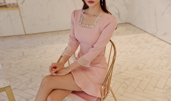 女神孙允珠,丹麦磨坊少女清纯花蜜连衣裙