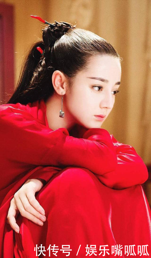 “烈火如歌”迪丽热巴十套衣服，第三套最美，第十套最简单！