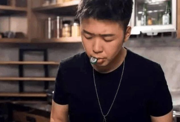 杜海涛餐厅发表声明！但仍不得网友买账！网友：等待真相！