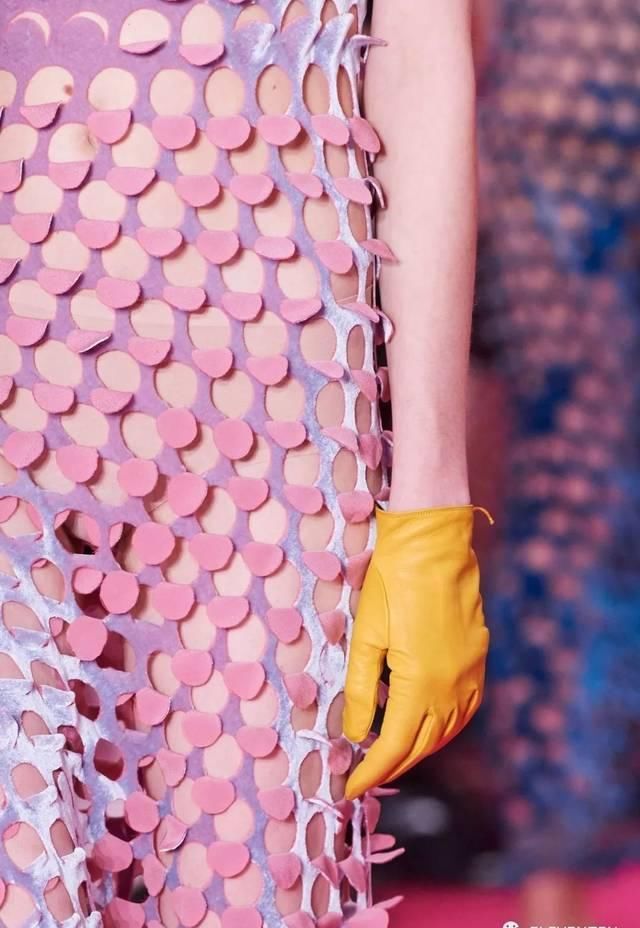  「国际时装」2020春夏高定——Maison Margiela 舞会后的宿醉