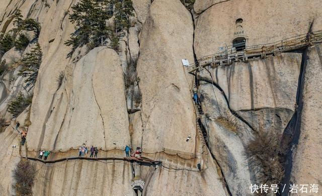 『风景』中国“最危险”华山栈道,到底是何人修建,古人又是如何修的呢?