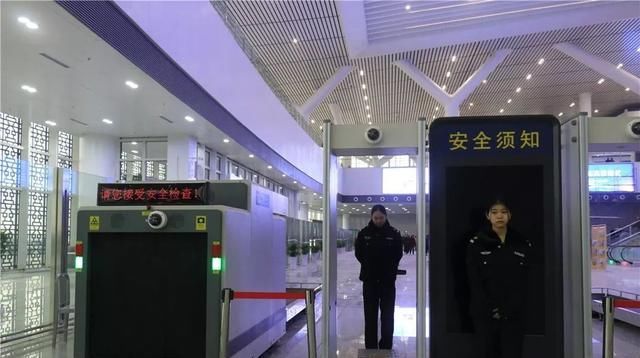 惊艳！全国地级市最大高铁站正式开放
