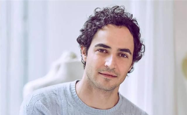  『没用』破产的辛德瑞拉Zac Posen！看来裙子再好看，人们买不起也没用