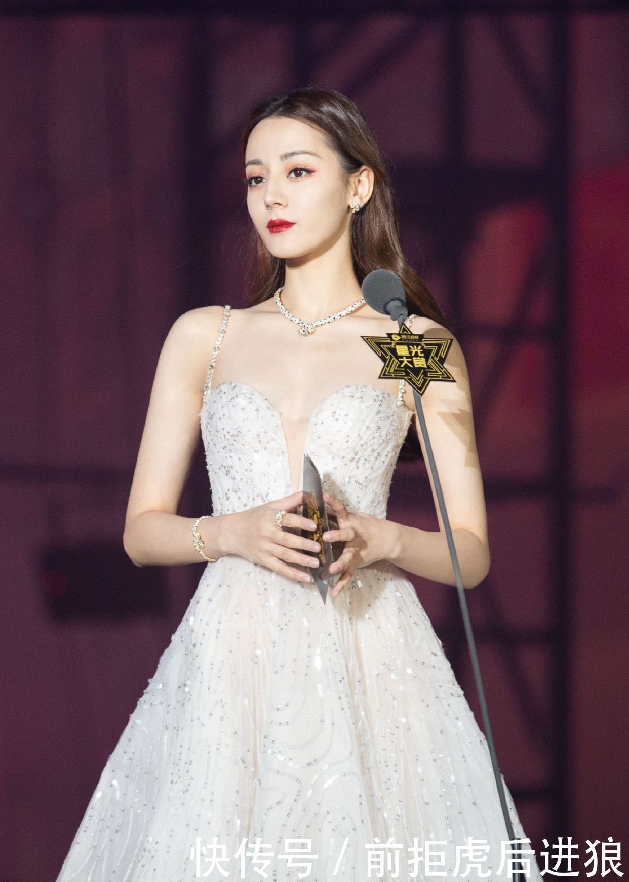 在线直播跨年演唱会