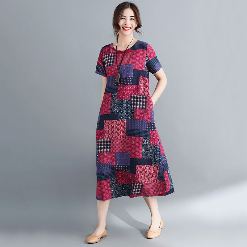 文艺复古风的棉麻女装，穿起来特别藏肉显瘦，胖女人都喜欢的