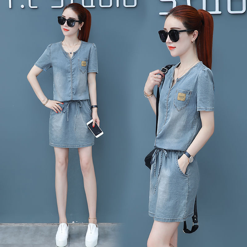 有一种裙叫:“要走光”，精致细腻，网友:腿美人更美