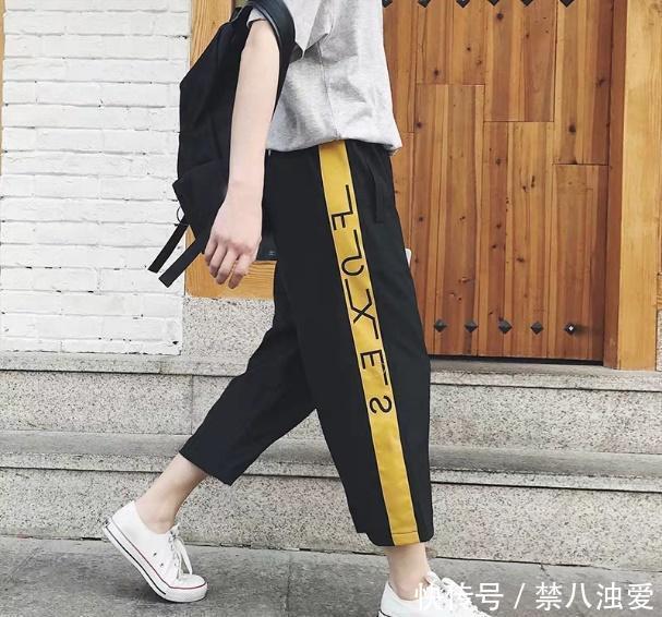 『分散注意力』微胖女生怎么穿?你get到几套!不会搭,照着做也能显瘦又好看