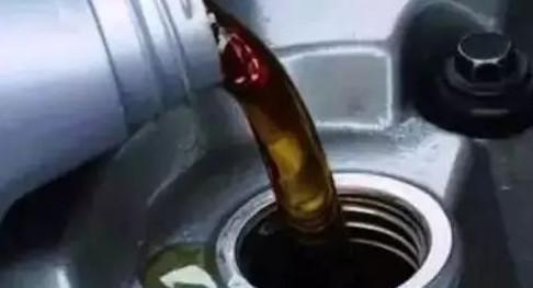 7大著名的汽车谣言，很多老司机都被忽悠过！