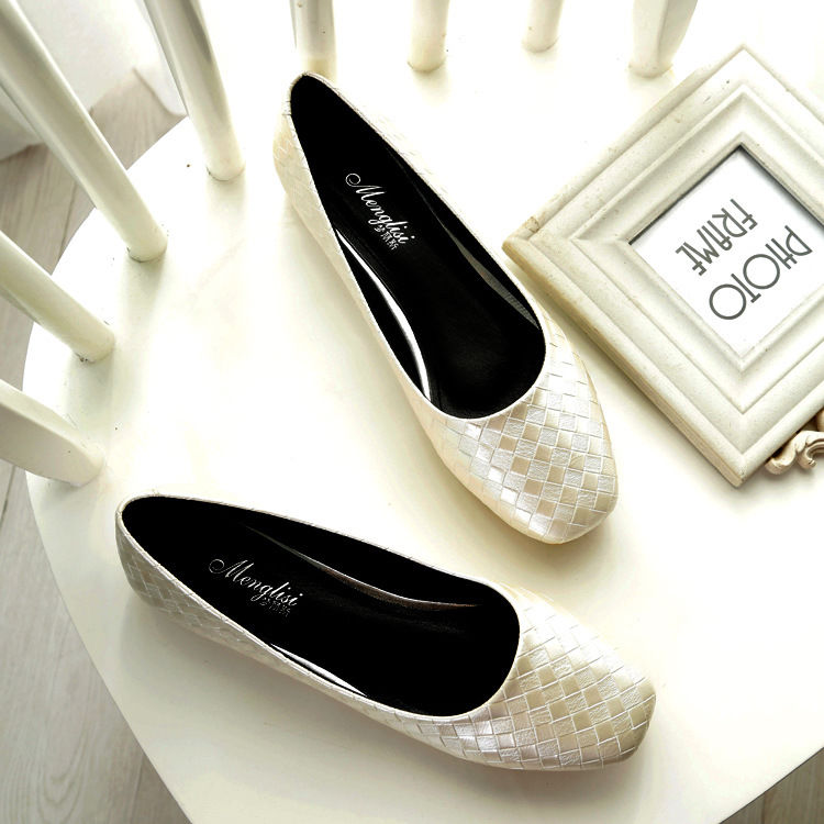 别等天冷才想起来买鞋，刚刚上新的秋款法式女鞋，洋气的不像话