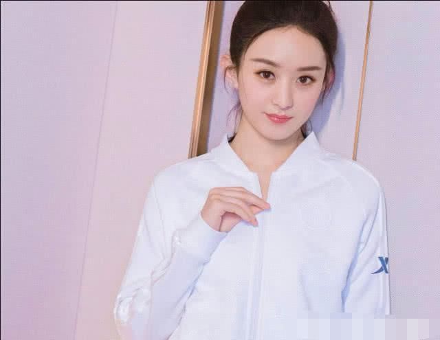 有这4个特征的女性会越长越美，赵丽颖就占了2个，杨丞琳只占1个