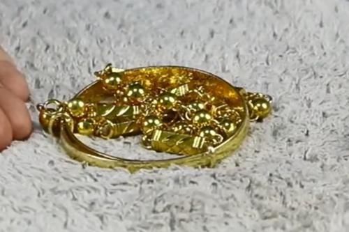  金光闪闪|不管金首饰多脏多黑用“水”泡一泡，立马金光闪闪，1克都不掉