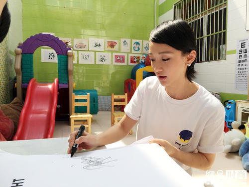 周迅素颜似大妈?其实她很美只是你没发现而已