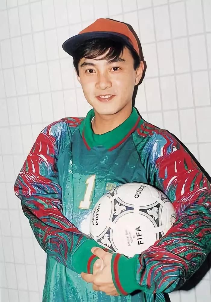 张卫健因谣言再上热搜:我这一生都在做一个斗士