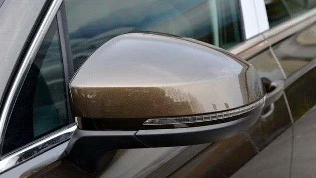 【采用】终被国人“捧红”,月销量轻松过万台,比冠道好看油耗仅6.6l