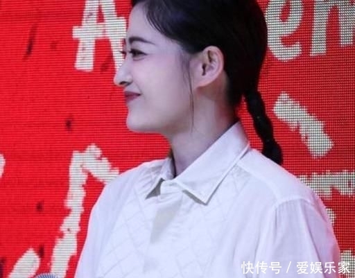 「终于」梅婷终于老了!一笑满脸都是褶子了,化妆后看着还像44岁