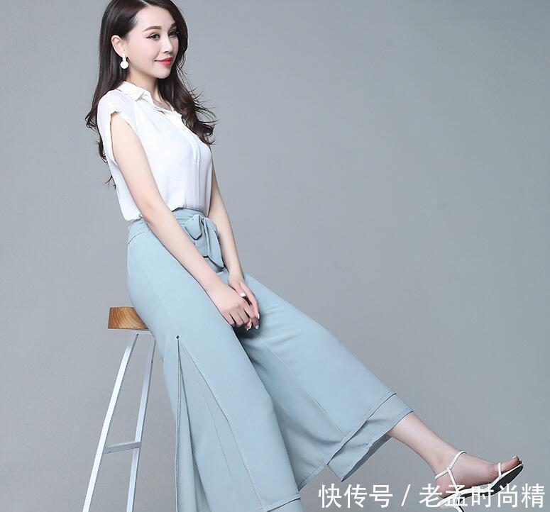  小脚|小脚裤别总穿了，看我小姑身上穿的阔腿裤，舒适还时尚！