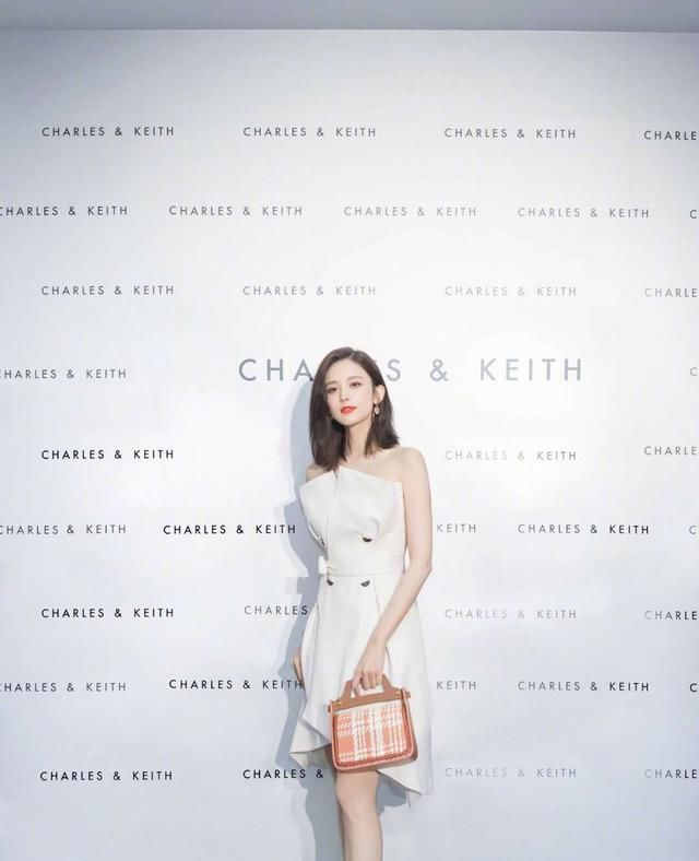  『女性』喜欢剪短发的女性可以试一试这款发型,时尚修颜,很减龄...