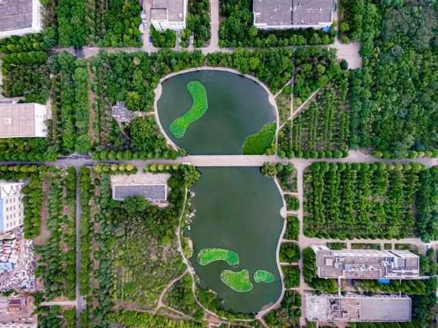 航拍“新时代”：走遍大江南北，还是这里最美