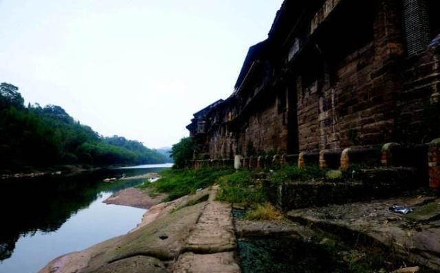 四川的一座神秘古镇，有上千年历史，至今还存在未解之谜