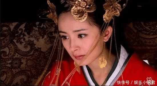 杨幂的7个红衣造型, 前六个很唯美, 只有图七恶