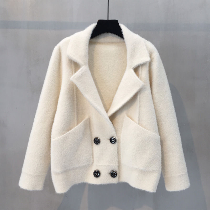 9月渐凉!刚上市就火了“薄款”秋装，搭小脚裤特别美，人见人夸