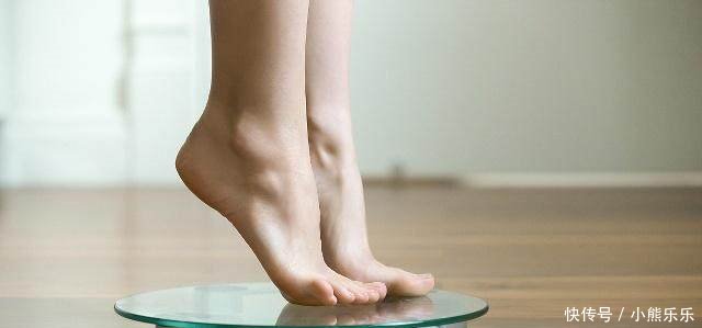 减肥时，什么时候称体重，才是“真实体重”很多人都搞错了！