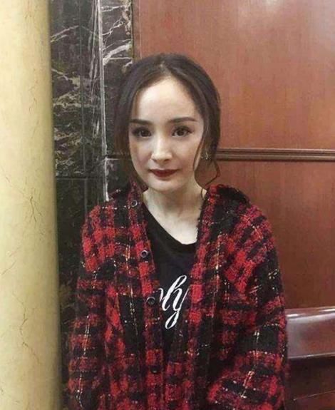 王嘉尔疑似起诉虚假造谣言论的微博博主，网友纷纷表示力挺