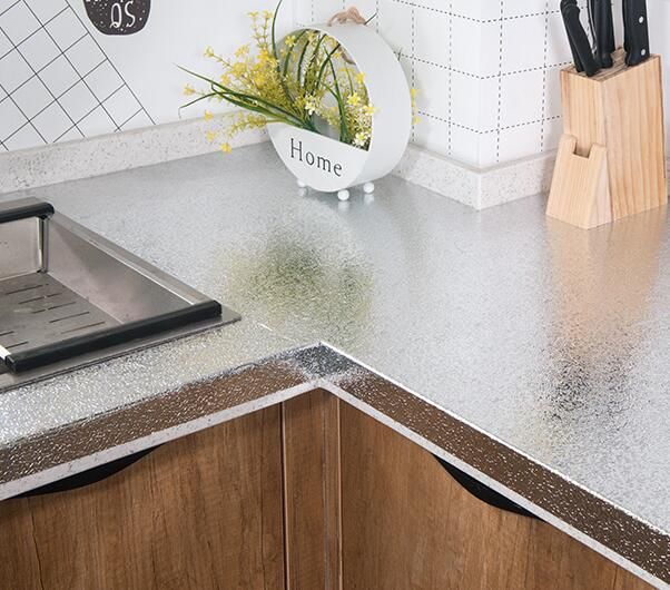 偷偷告诉你，油烟机别用水擦，简单教你“一招”，一年到头不用擦