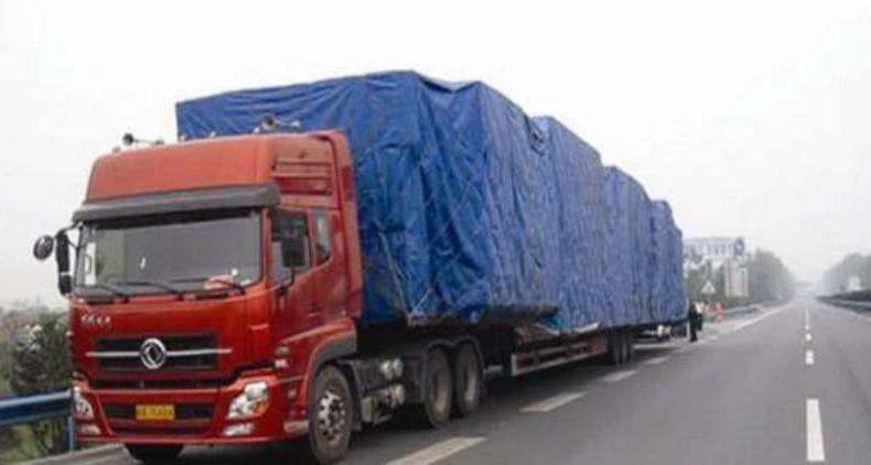  坑人@全国将正式取消“两证”，公路全面进行免收费，车主：明摆