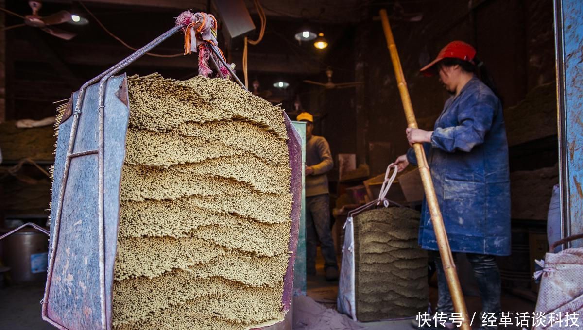  【制香工人】自驾游闽南，探访“中国第一香都”，目及之处，满眼“血色”！