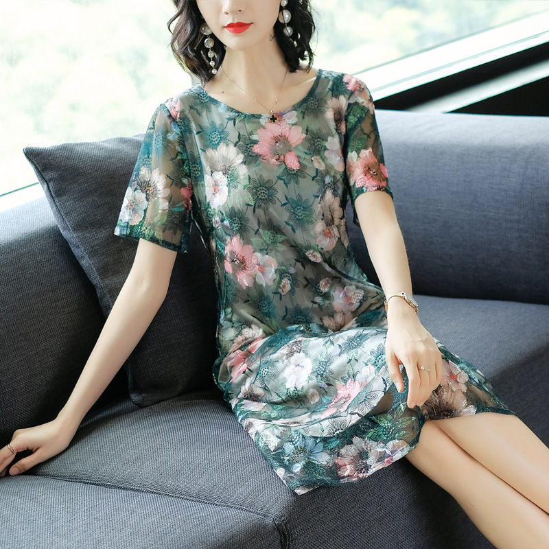 适合四十岁左右穿的连衣裙，太有气质，老公直呼要把前3款都买了