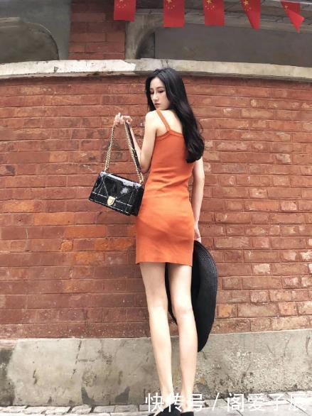 「简洁」洋溢着高贵气质女,非常简洁干练,又令人向往
