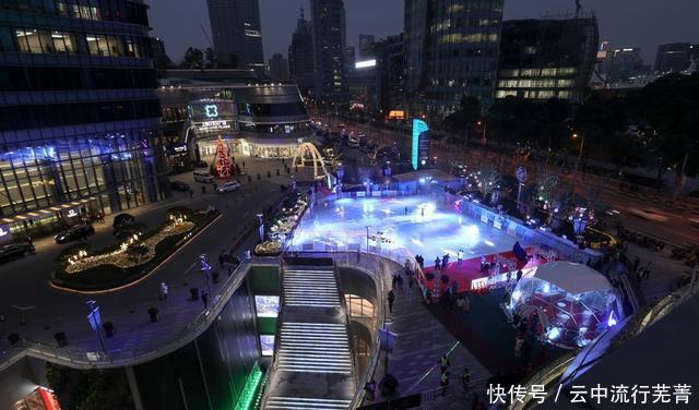  冰雪节将：在北外滩感受不一样的冬天，来一场“冰雪奇缘”吧