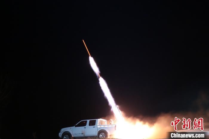 #辽宁省气象局#辽宁省气象部门开展空地联合增雨作业 助春播降火险