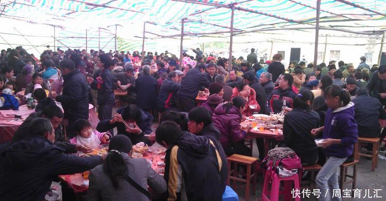  农民■在农村两种攀比之风，花去的是农民的血汗钱