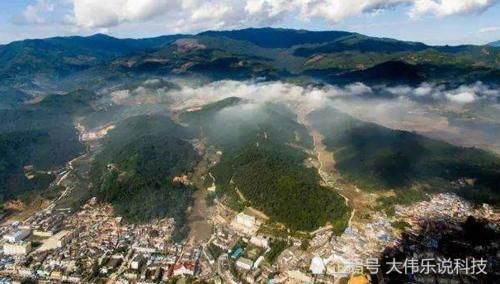 这个县有样东西比其他县都长，至今还未通铁路与高速公路，百姓却