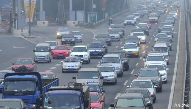  高速@春节高速免费通行时间敲定，这两点需注意，不然要收费怪不