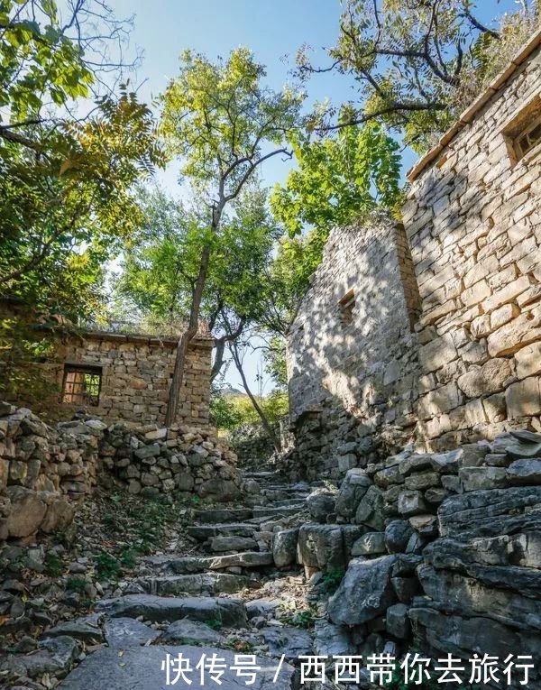 山东有座原始古村落，建在海拔530米的山上，是未开发的处女地